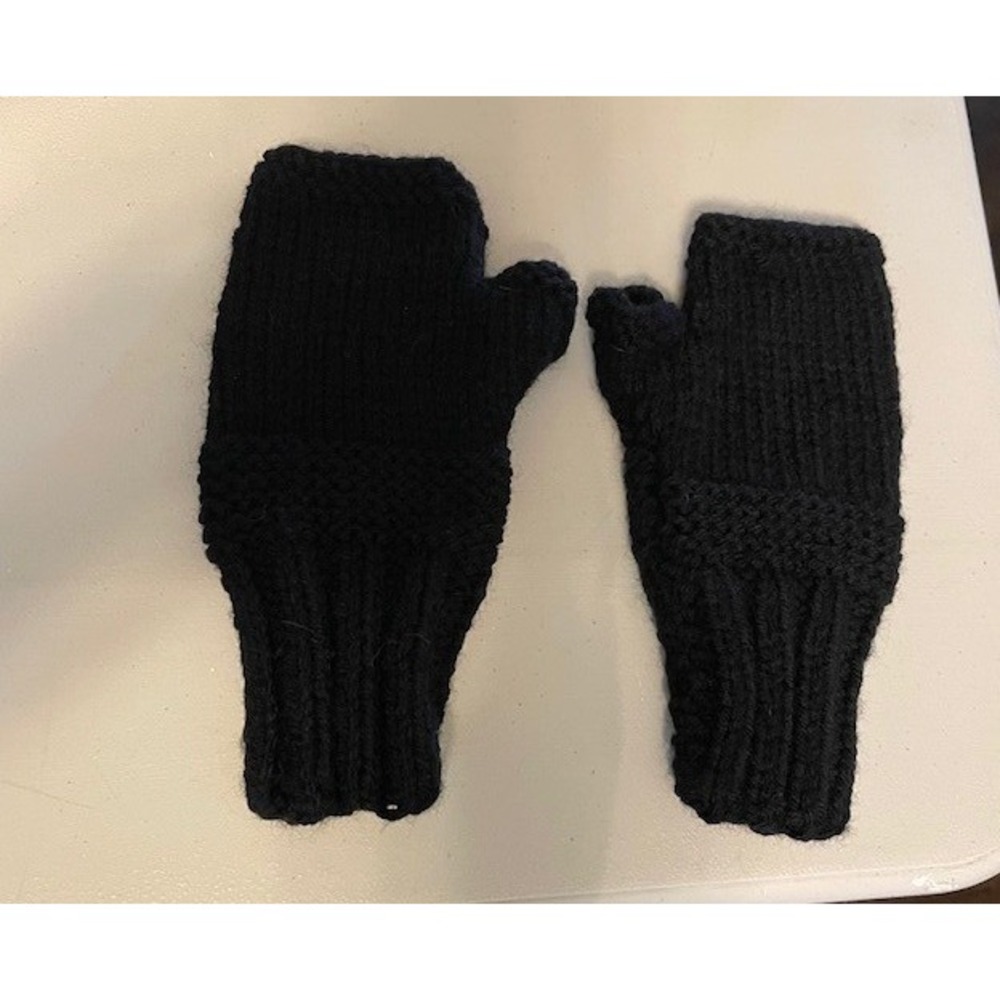 Hand Knitted Black Fingerless Gloves NEW